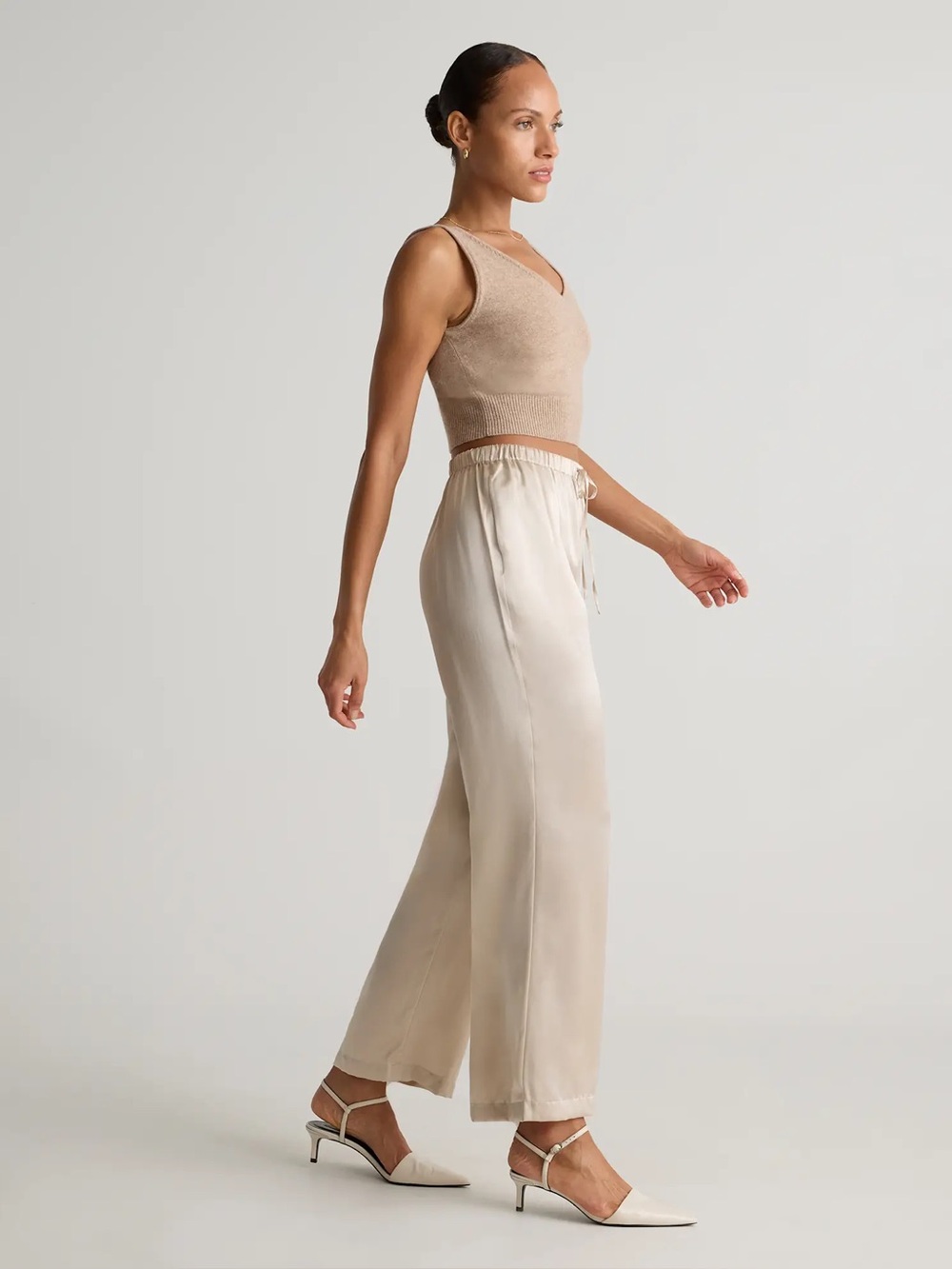 QUINCE 100% WASHABLE SILK DRAWSTRING WIDE LEG PANTS IN CHAMPAGNE - Picture 9 of 12